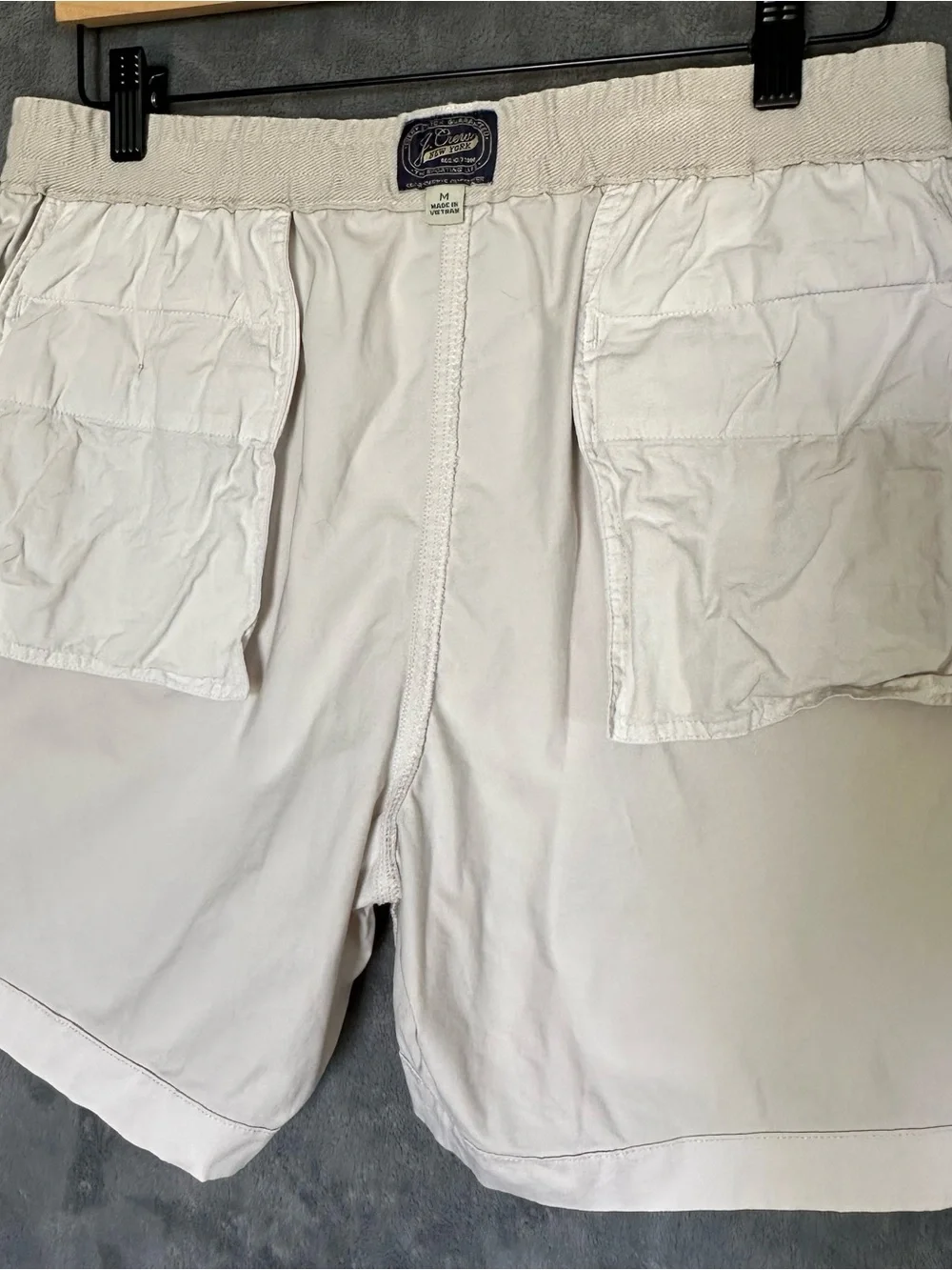 J.crew drawstring, pull on shorts, tan, beige khaki, medium
